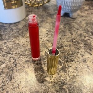 Estée Lauder lipgloss. New. Shade is called, Tender Trap #107